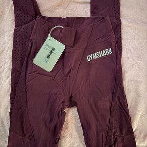 Gymshark Women's Leggings in Burgundy